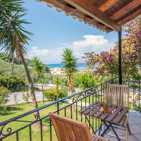 Chrismos Luxury Corfu شقة فندقية Apraos