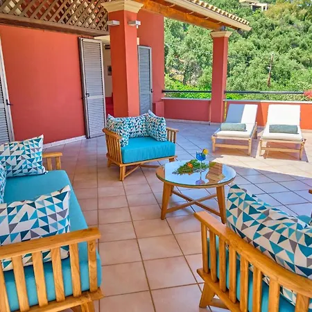 شقة فندقية Chrismos Luxury Corfu Apraos