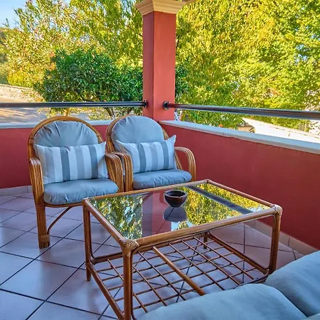 Chrismos Luxury Corfu شقة فندقية